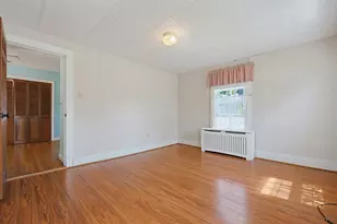 98 Pleasant St, Franklin, MA 02038 - Photo 15