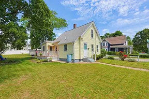 98 Pleasant St, Franklin, MA 02038 - Photo 1