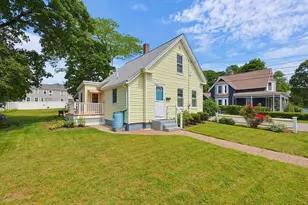 98 Pleasant St, Franklin, MA 02038 - Photo 29