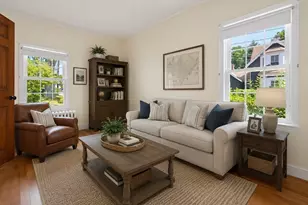 98 Pleasant St, Franklin, MA 02038 - Photo 13