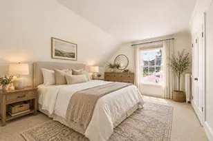 98 Pleasant St, Franklin, MA 02038 - Photo 17