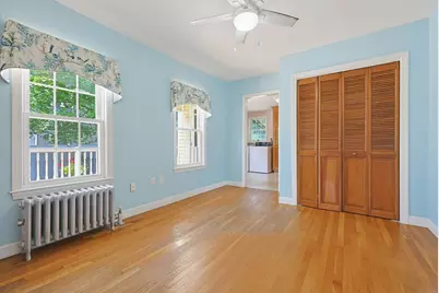 98 Pleasant St, Franklin, MA 02038 - Photo 7