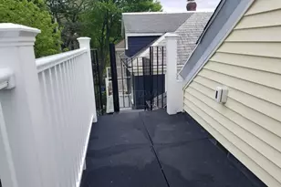 35 Whitfield Rd, Somerville, MA 02144 - Photo 3