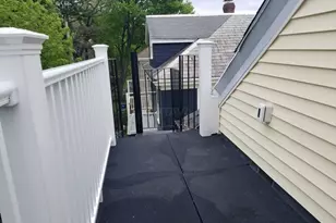 35 Whitfield Rd, Somerville, MA 02144 - Photo 3