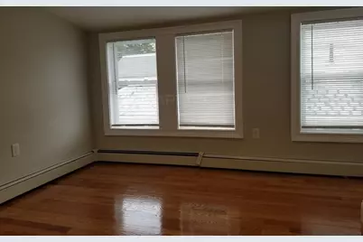 35 Whitfield Rd #3, Somerville, MA 02144 - Photo 5