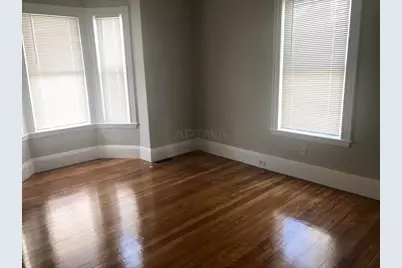 12 Lincoln Ave #1, Somerville, MA 02145 - Photo 5