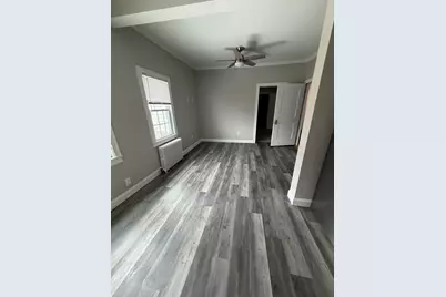 16 Magnolia Ave #12, Gloucester, MA 01930 - Photo 3