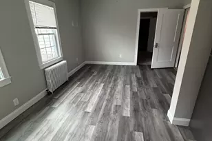 16 Magnolia Ave, Gloucester, MA 01930 - Photo 3