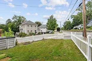 160 Hampshire St, Lowell, MA 01850 - Photo 7