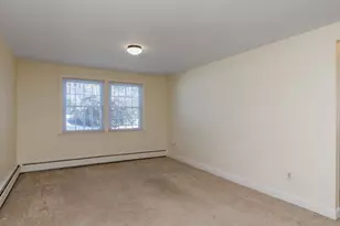 90 Ridgewood Ln, Gardner, MA 01440 - Photo 3