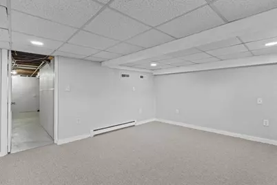 81 5th Ave, Lowell, MA 01854 - Photo 15