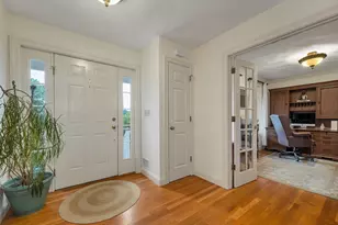 8 Hemlock Ln, Groveland, MA 01834 - Photo 7