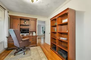 8 Hemlock Ln, Groveland, MA 01834 - Photo 13