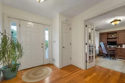 8 Hemlock Lane, Groveland, MA 01834 - Photo 5