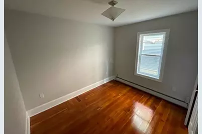 19 Harold St #1, Somerville, MA 02143 - Photo 3
