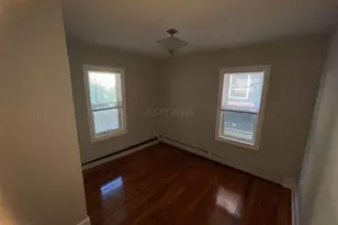 19 Harold St, Somerville, MA 02143 - Photo 9