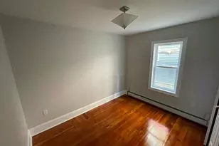 19 Harold St, Somerville, MA 02143 - Photo 3