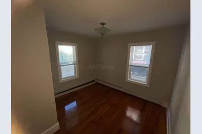 19 Harold St #1, Somerville, MA 02143 - Photo 9