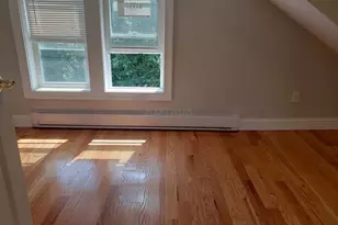 22 Barton St, Somerville, MA 02144 - Photo 5