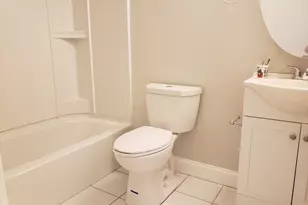 22 Barton St, Somerville, MA 02144 - Photo 11