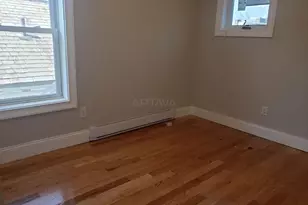 22 Barton St, Somerville, MA 02144 - Photo 9