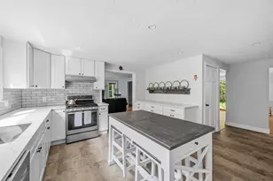 89 Manns Dr, Hanover, MA 02339 - Photo 19