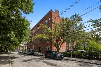 39 Kent St #5, Brookline, MA 02445 - Photo 13
