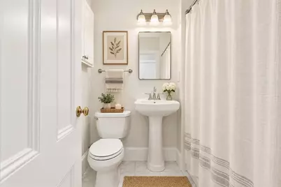 39 Kent St #5, Brookline, MA 02445 - Photo 9