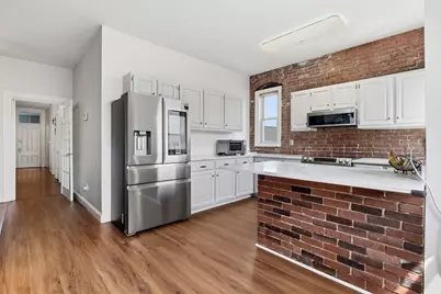 39 Kent St #5, Brookline, MA 02445 - Photo 3
