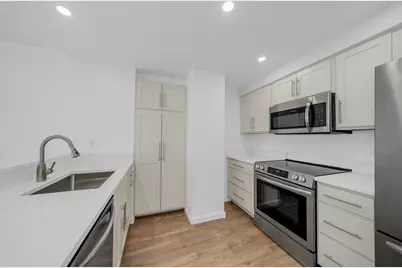 148 Main St #A413, North Andover, MA 01845 - Photo 5