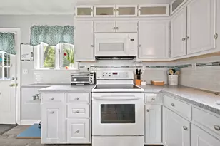 30 Crocker Rd, Falmouth, MA 02536 - Photo 9