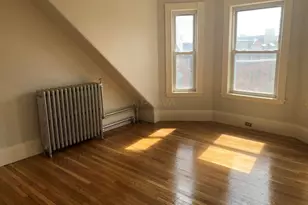127 Summer St, Somerville, MA 02143 - Photo 7