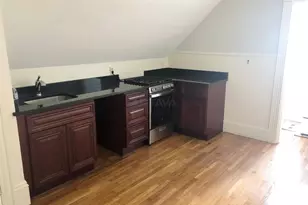 127 Summer St, Somerville, MA 02143 - Photo 5