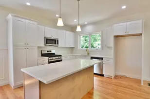 197B Crownshield, Uxbridge, MA 01569 - Photo 5