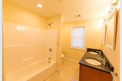194 Oak St, Shrewsbury, MA 01545 - Photo 13