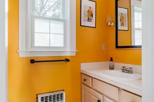 26 Elmwood Ave, Braintree, MA 02184 - Photo 15
