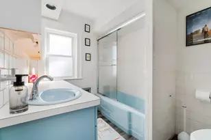 26 Elmwood Ave, Braintree, MA 02184 - Photo 23