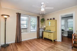 140 Mendon St, Hopedale, MA 01747 - Photo 9