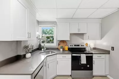 128 Newfield Rd, Springfield, MA 01119 - Photo 9