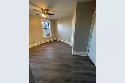 38 Boston St #11, Salem, MA 01970 - Photo 3