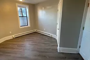 38 Boston St, Salem, MA 01970 - Photo 3