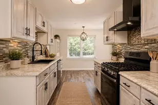 911 Thayer St, Abington, MA 02351 - Photo 5