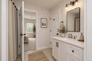 911 Thayer St, Abington, MA 02351 - Photo 7