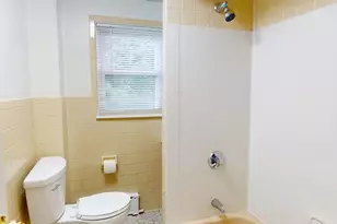 112 Fulton Spring Rd, Medford, MA 02155 - Photo 7