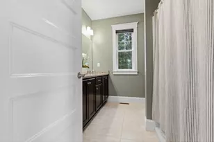 28 Follinsbee Ln, West Newbury, MA 01985 - Photo 7