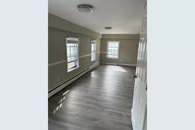 10 Summer St #3-2, Salem, MA 01970 - Photo 3