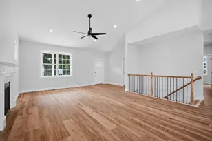 2 SKINNERWOODS Wy, South Hadley, MA 01033 - Photo 9