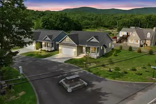 2 SKINNERWOODS Wy, South Hadley, MA 01033 - Photo 33