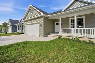 2 Skinnerwoods Way #2, South Hadley, MA 01033 - Photo 3