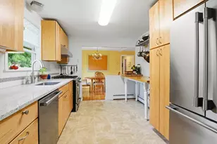 11 Farmington Cir, Marlborough, MA 01752 - Photo 13